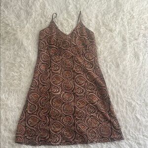 Elegant Paisley Print Dress